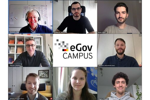 Das Team der Hochschule RheinMain, verantwortlich für die inhaltliche Koordinierung des eGov-Campus sowie die Gestaltung und Weiterentwicklung des Web-Portals. 