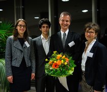 Preis für Engagement in der Lehre: Foto der Verleihung des Preises 2017 an Herrn Prof. Dr. Matthias Müller-Reichart